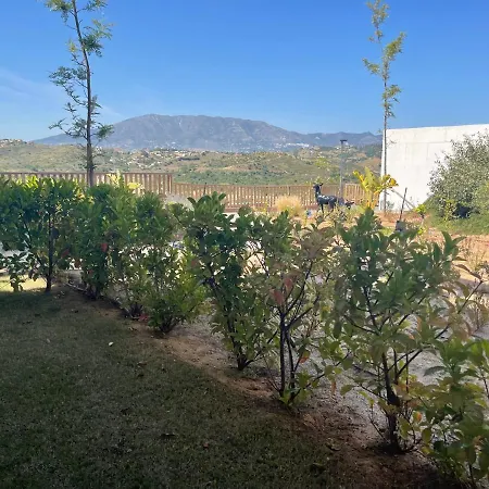 Appartamento 2-bedroom-apartment With A Terrace, Pool, Gym *