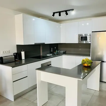 2-bedroom-apartment With A Terrace, Pool, Gym * Malaga