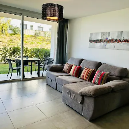 Appartamento 2-bedroom-apartment With A Terrace, Pool, Gym
