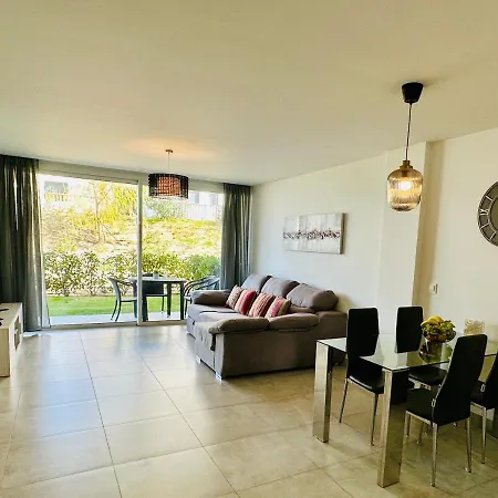 2-bedroom-apartment With A Terrace, Pool, Gym *